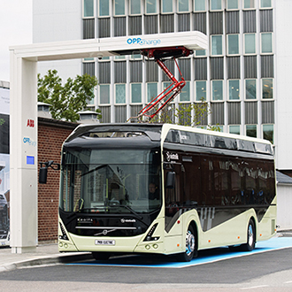 2016 10 12 Volvo Arendal Invigning av ABB laddstation för bussar. Samarbete med Volvo. Foto: Anna Rehnberg